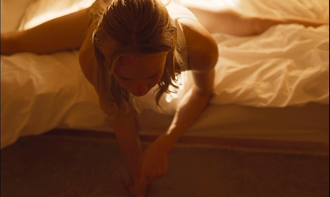 《女孩》海报第45张图片