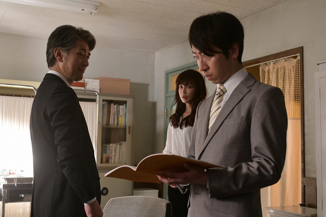 《女人们的秘密》剧照第19张图片