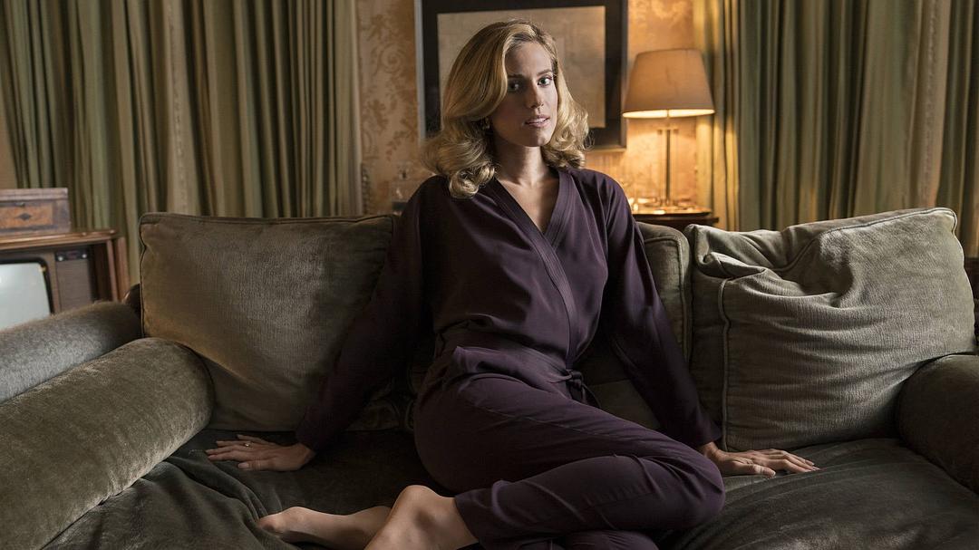 《梅尔罗斯》剧照第21张图片