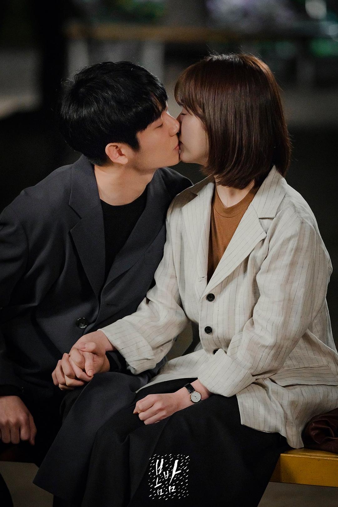 《春夜》剧照第47张图片