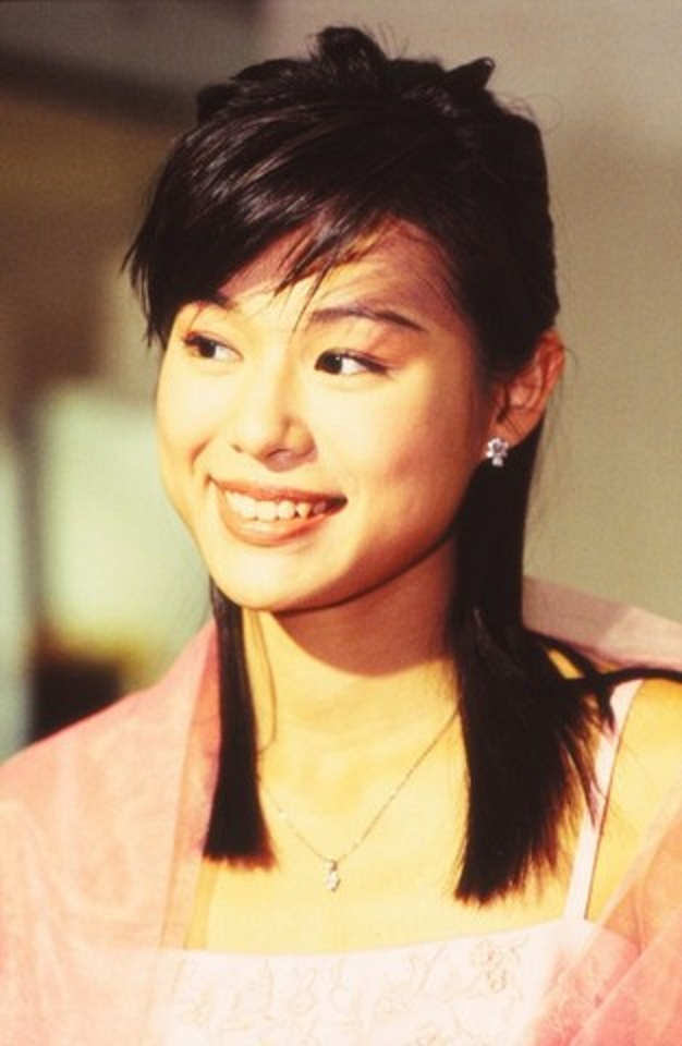 《婚前昏后》海报第19张图片