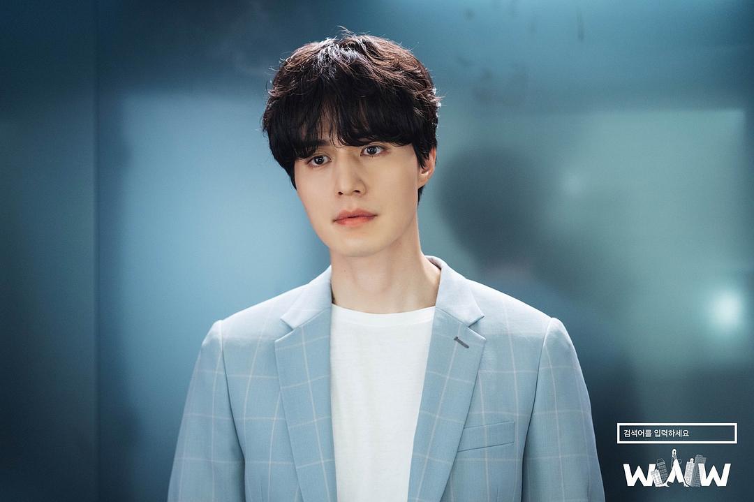 《请输入搜索词:WWW》剧照