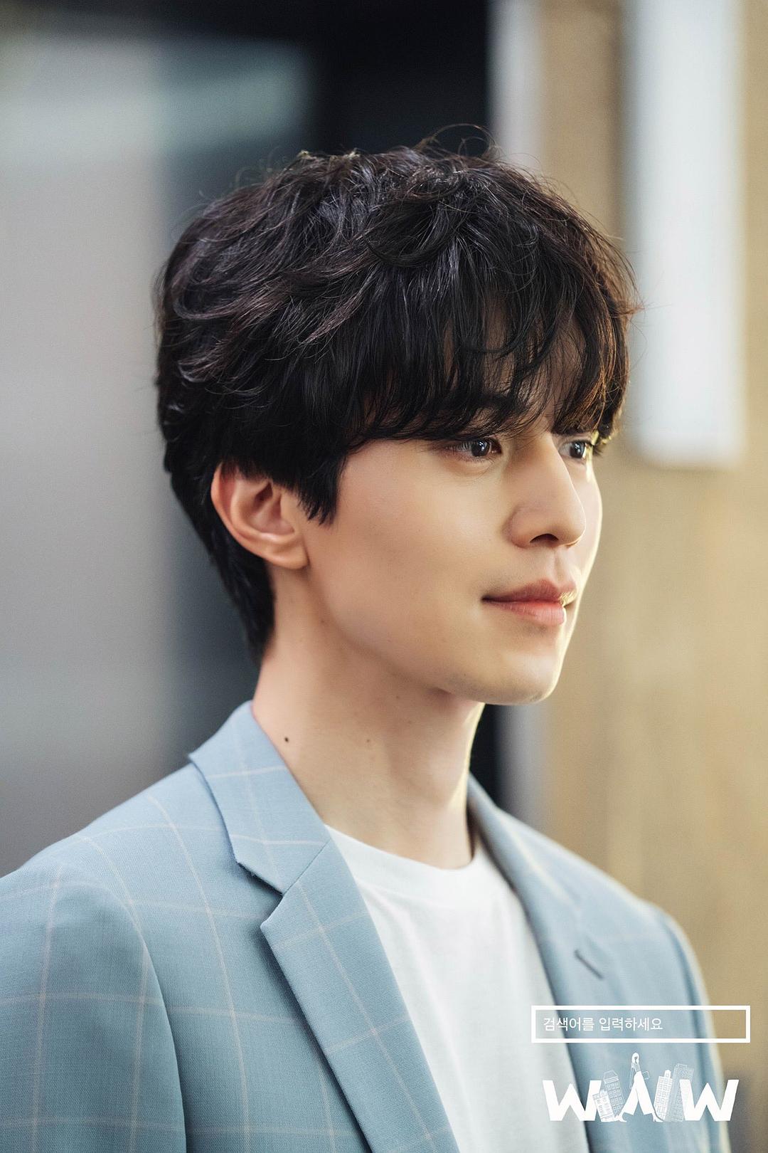 《请输入搜索词:WWW》剧照