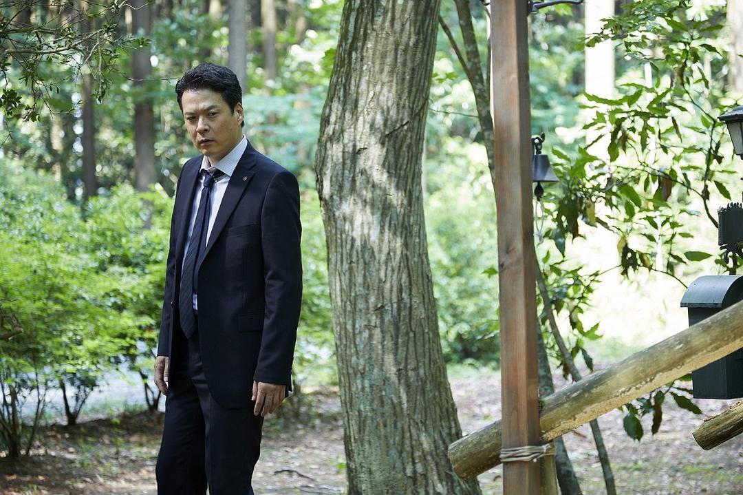 《紧急审讯室3》海报第30张图片