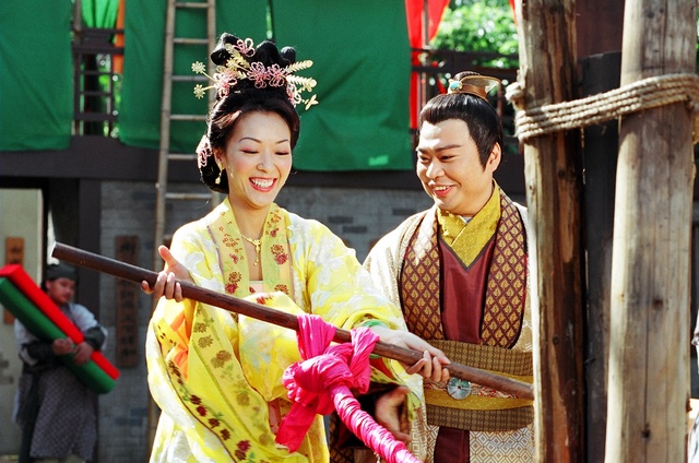 《锦绣良缘》海报第15张图片