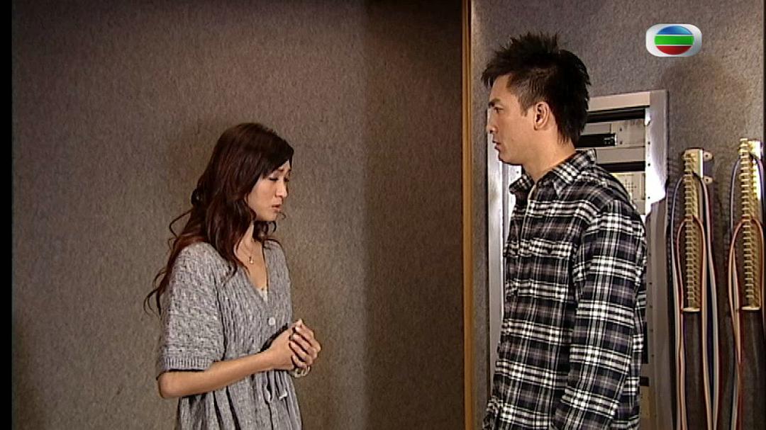 《甜言蜜语》剧照第31张图片