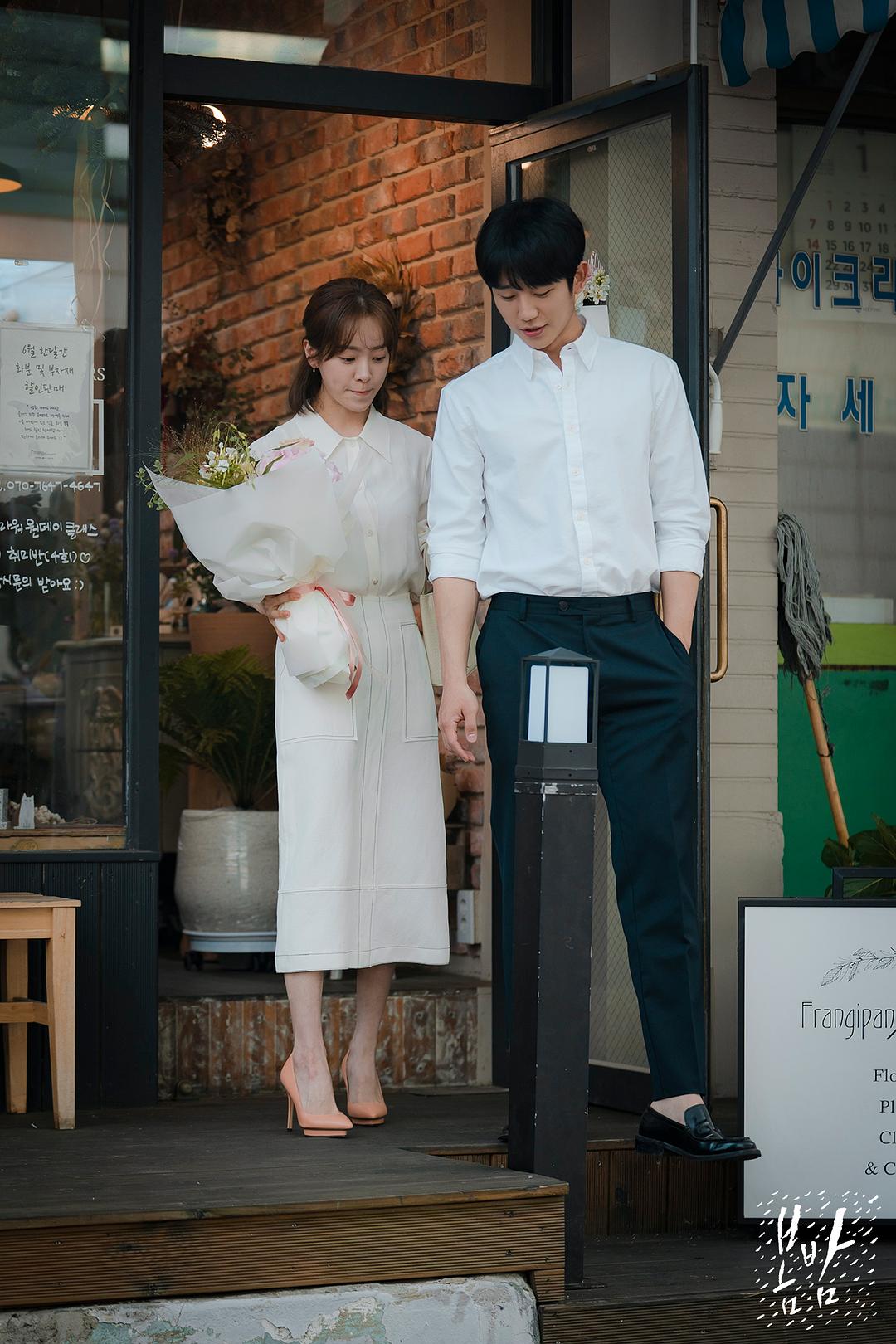 《春夜》剧照第38张图片