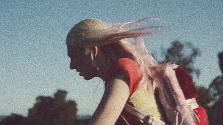 《亢奋第一季》剧照第57张图片