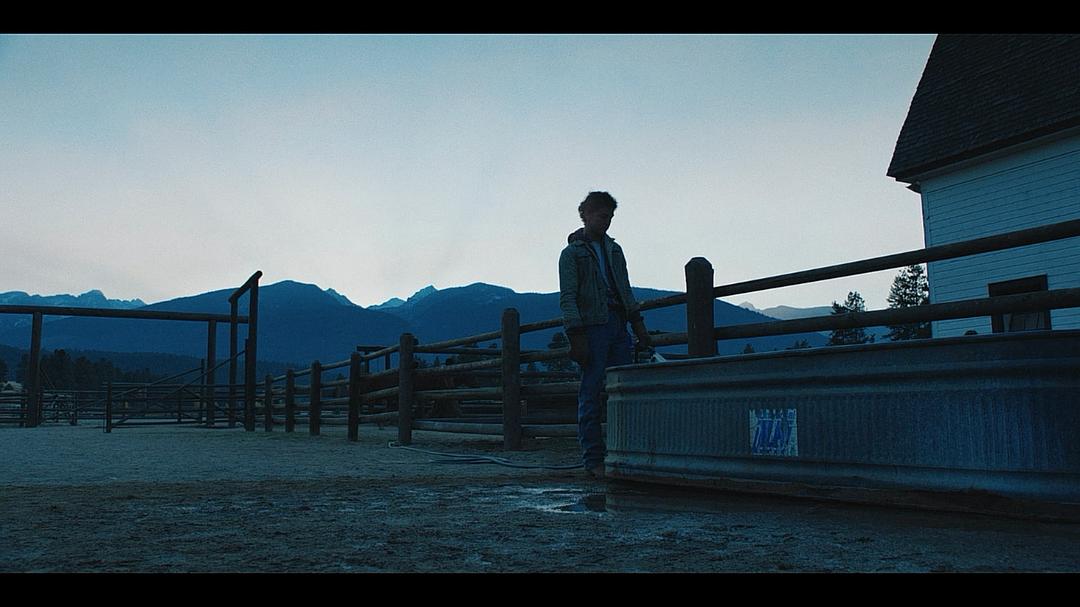 《黄石第二季》剧照第43张图片