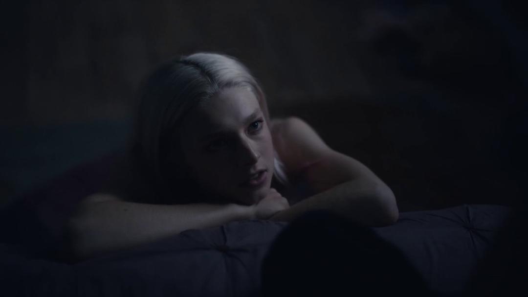 《亢奋第一季》剧照第40张图片