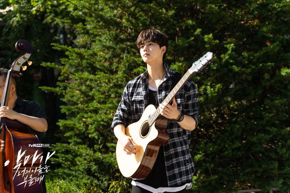 《当恶魔呼喊你的名字时》剧照