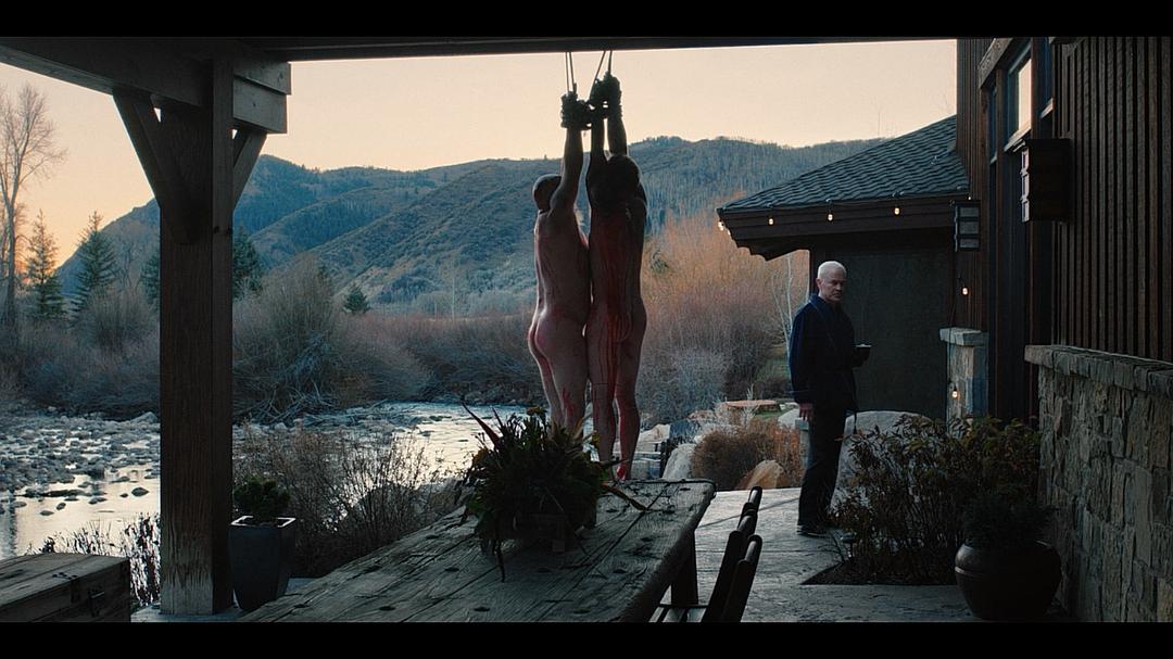 《黄石第二季》剧照第21张图片