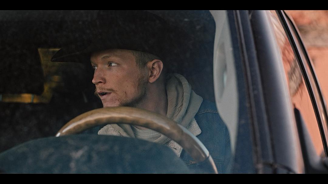 《黄石第二季》剧照第39张图片