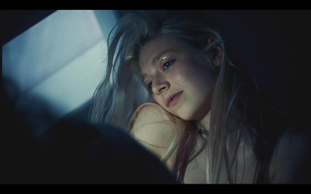 《亢奋第一季》剧照第53张图片