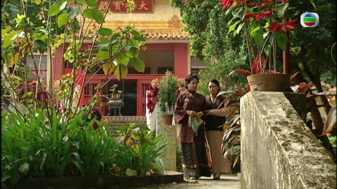 《银楼金粉》剧照第31张图片