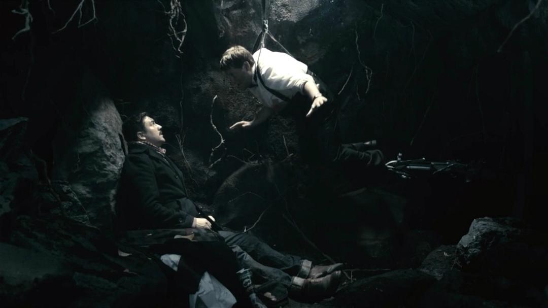 《猎鹿惊魂》剧照第32张图片