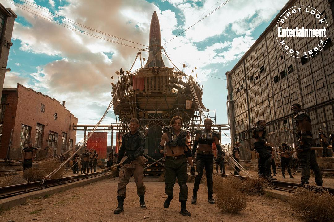 《寻出个黎明》海报