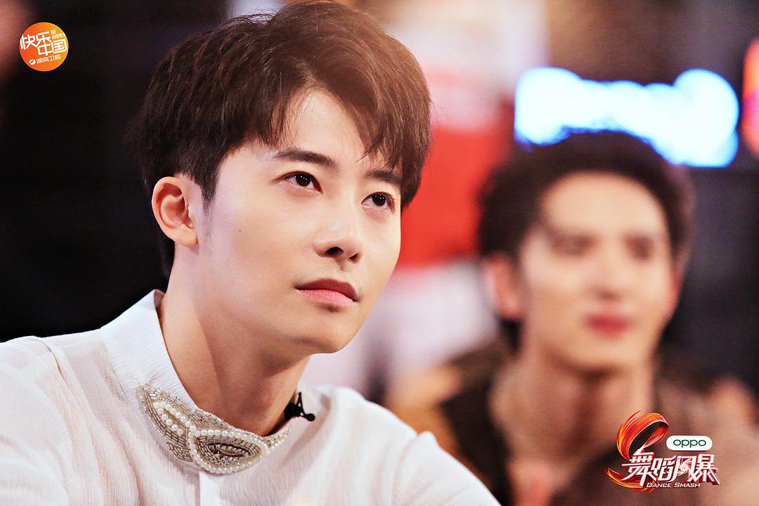 《舞蹈风暴》海报第32张图片