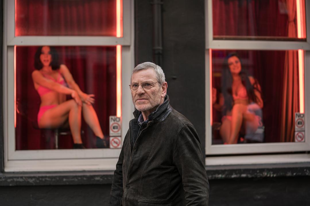 《巴普蒂斯特》剧照第24张图片