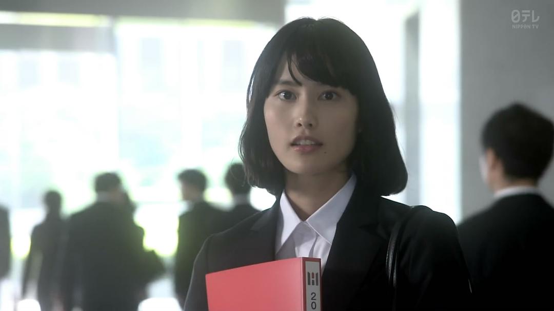 《同期的小樱》海报第46张图片