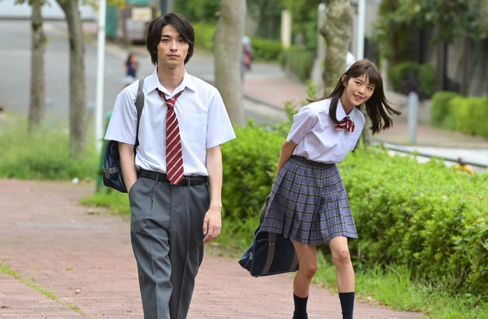 《四分钟的金盏菊》剧照