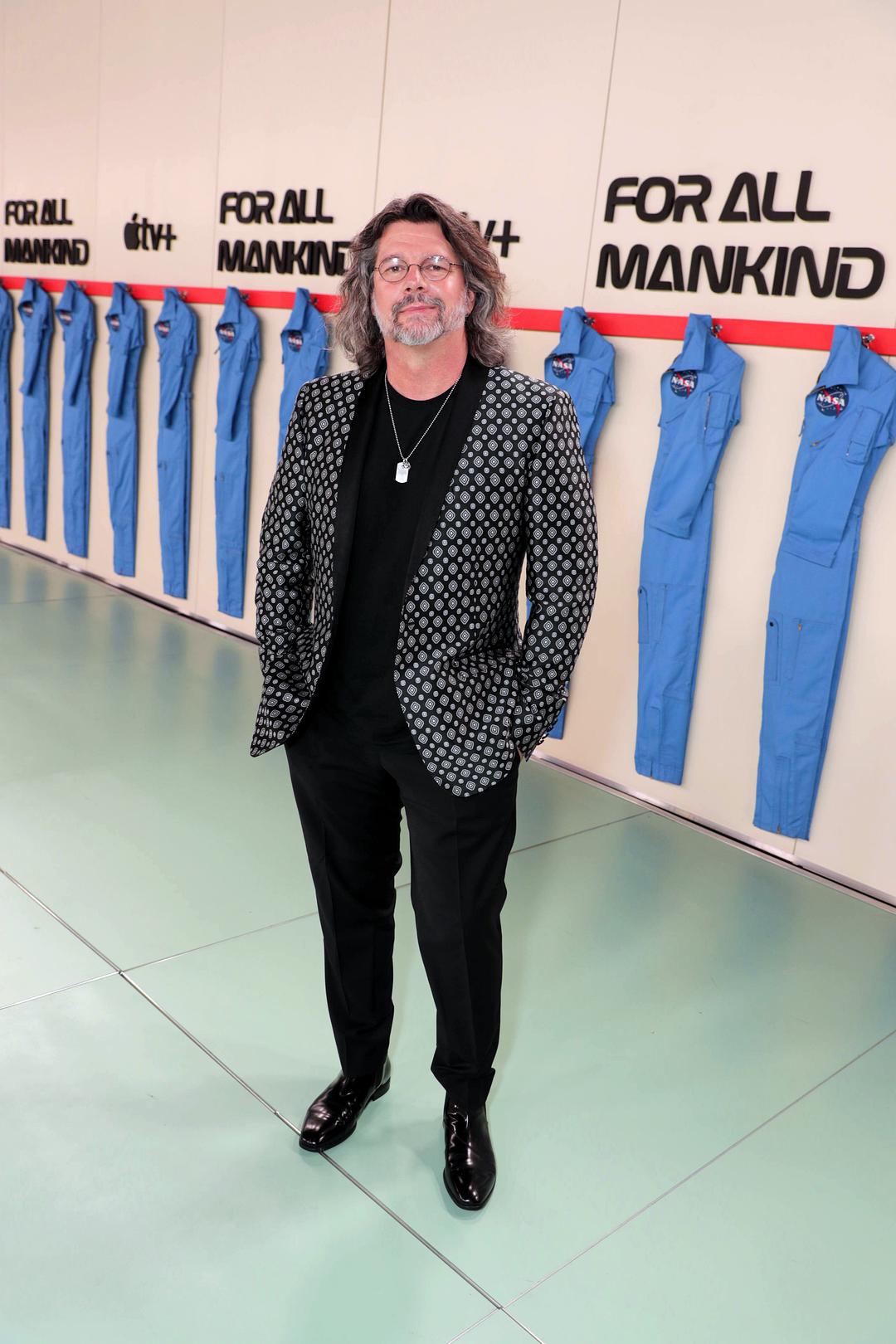 《为全人类第一季》海报第16张图片