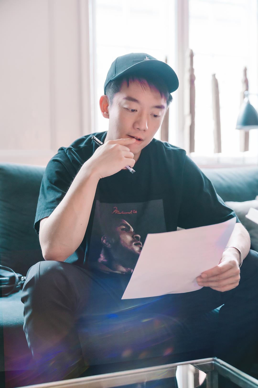 《慢游全世界》海报第47张图片