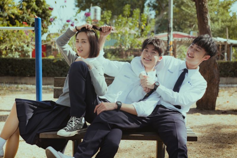 《想见你》海报第11张图片