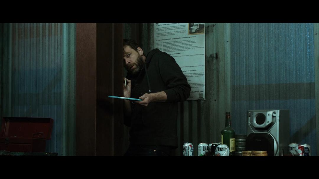 不管战事多紧张，饭碗...