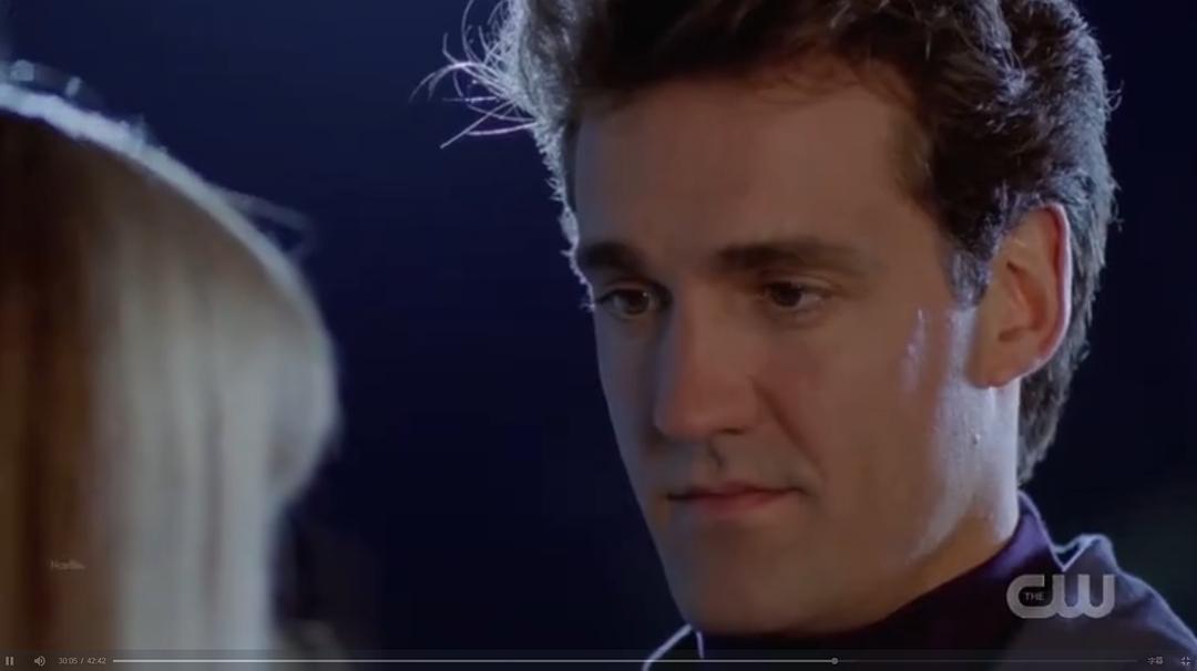 1990版闪电侠，在这...