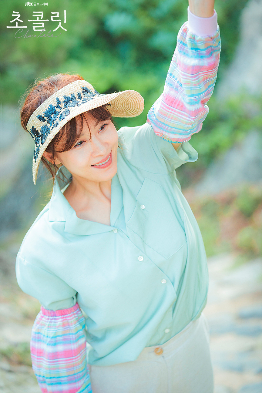 《巧克力》剧照第26张图片