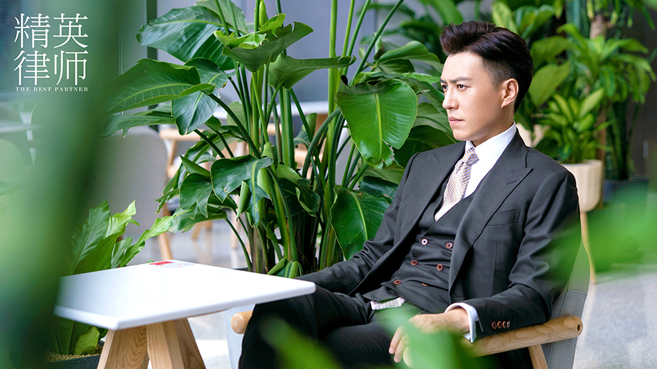 《精英律师》剧照第45张图片