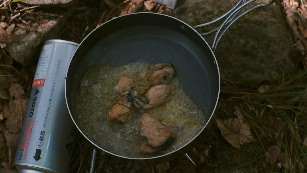 《一人露营》海报第12张图片