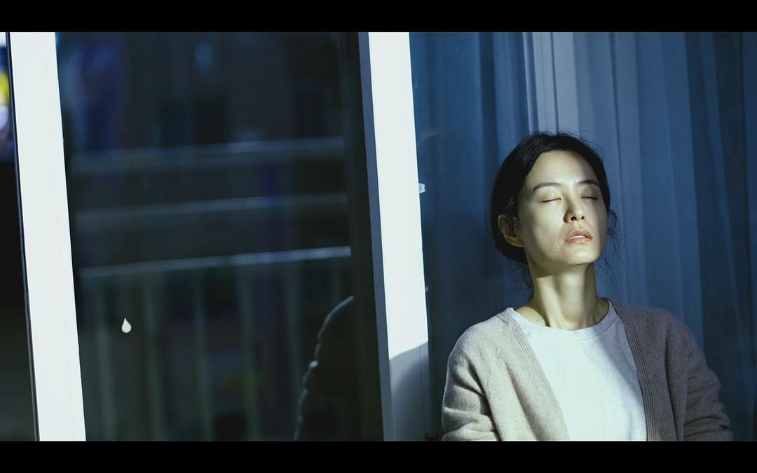 《82年生的金智英》海报