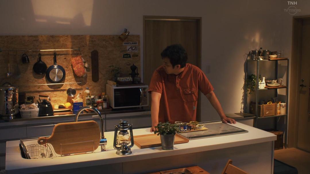 《一人露营》海报第34张图片