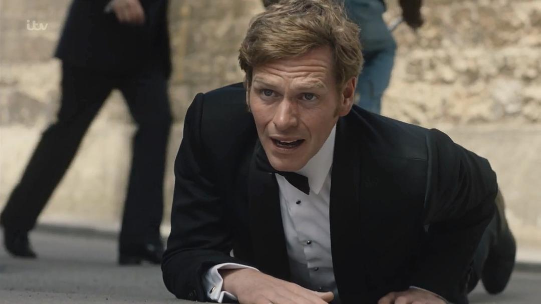 《摩斯探长前传第七季》剧照第18张图片