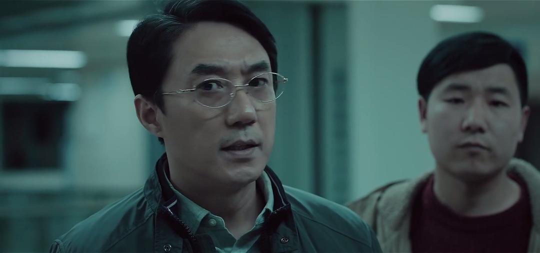 《时空来电》剧照第35张图片