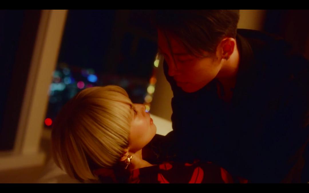 《关注者》剧照第45张图片