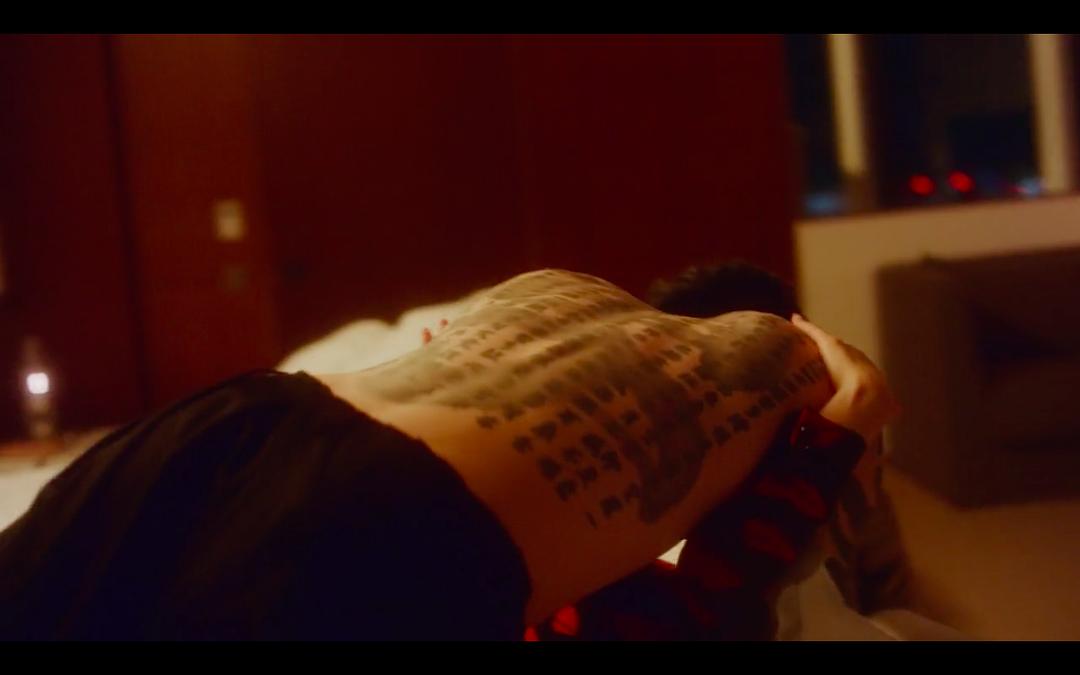 《关注者》剧照第44张图片