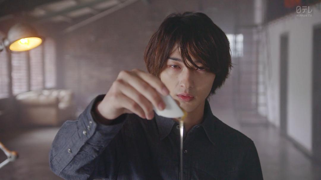 《在不白不黑的世界里，熊猫笑了》剧照第39张图片