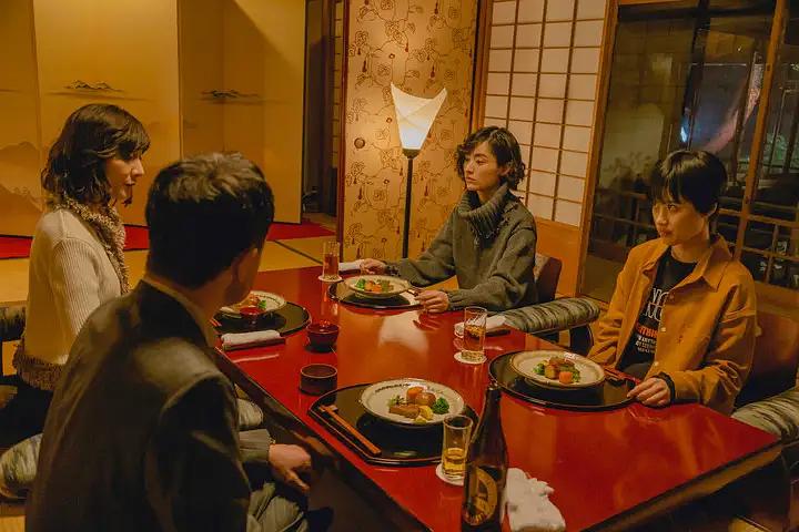 《叶村晶：世界上最不幸的侦探》剧照