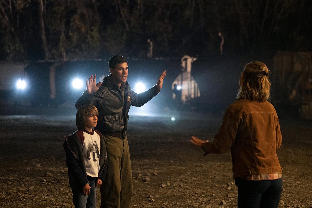 《惊异传奇》剧照第18张图片