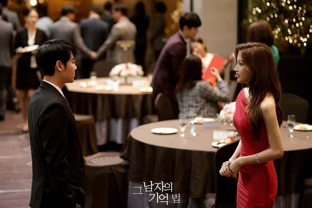 《那个男人的记忆法》剧照第12张图片 《那个男人的记忆法》剧照第12张图片