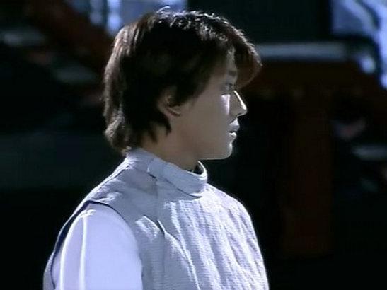 《当四叶草碰上剑尖时》海报第60张图片