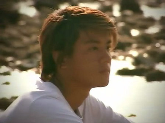 《当四叶草碰上剑尖时》海报第50张图片