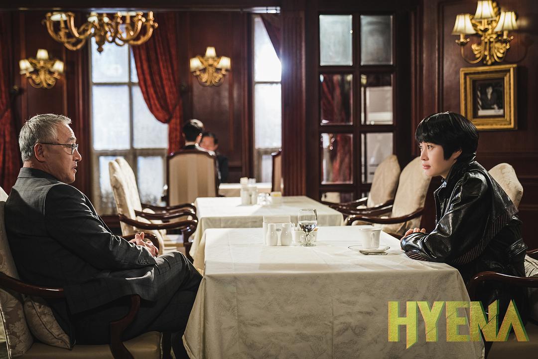 《鬣狗式生存》剧照第58张图片