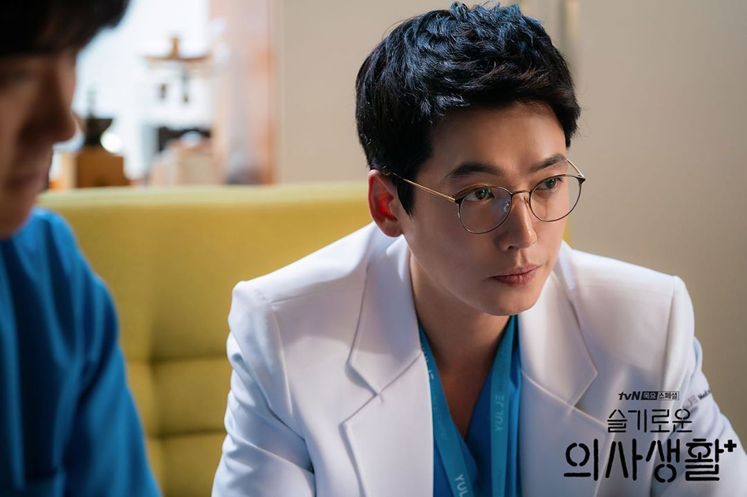 《机智医生生活》剧照第44张图片