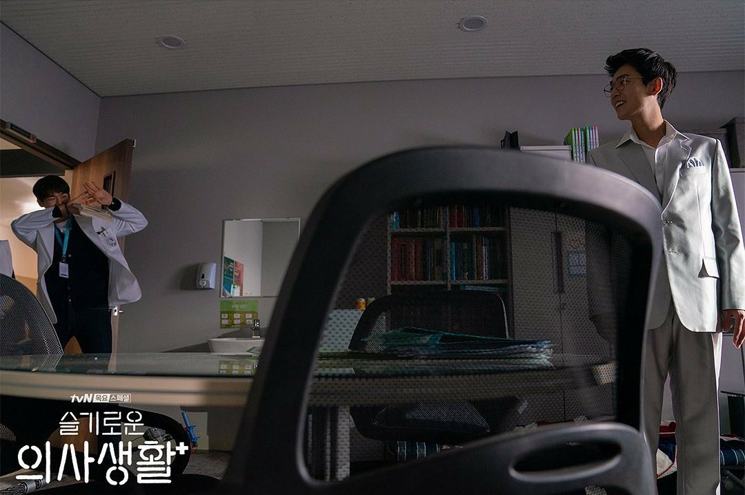 《机智医生生活》剧照第43张图片