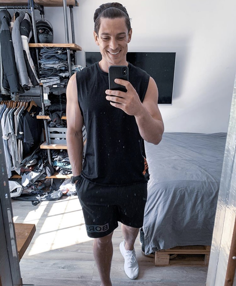 《欲罢不能第一季》剧照第19张图片