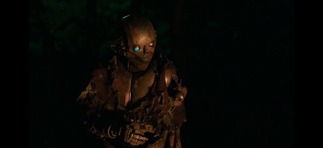 E07初代机器人还披...